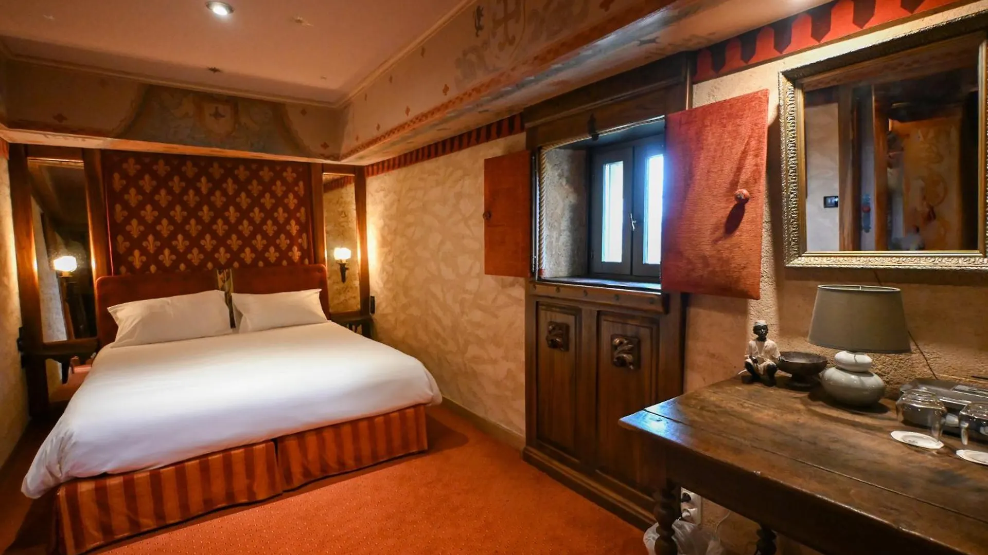 Hotel Chateau De Codignat Lezoux France