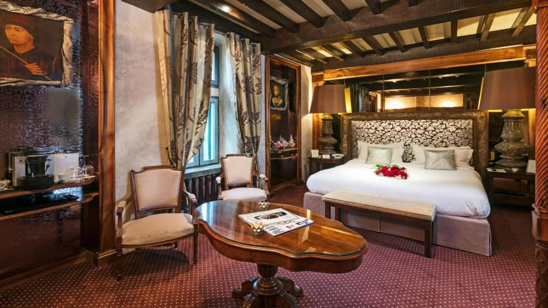 Chateau De Codignat Lezoux 0*,  France