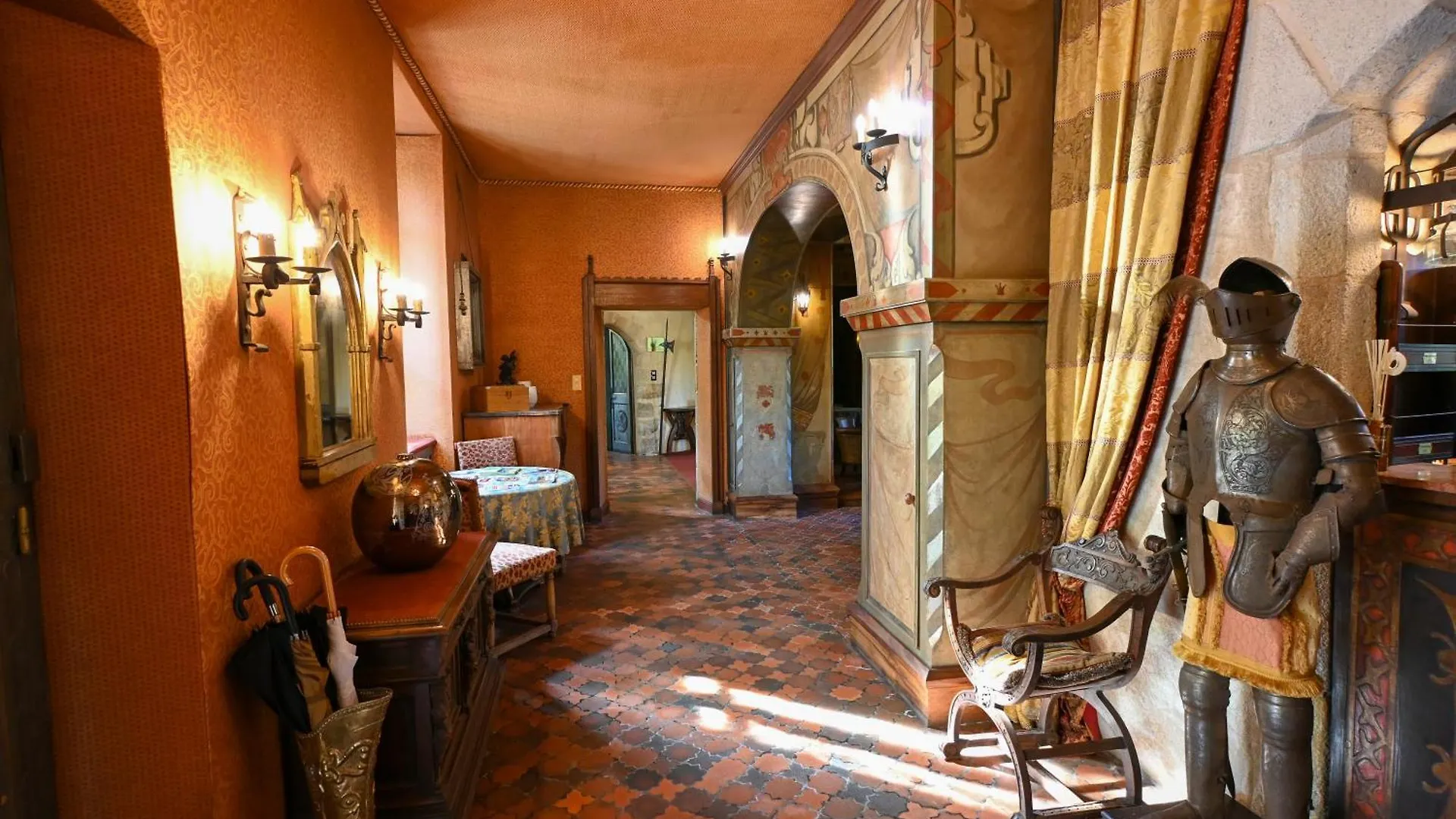 Hotel Chateau De Codignat Lezoux